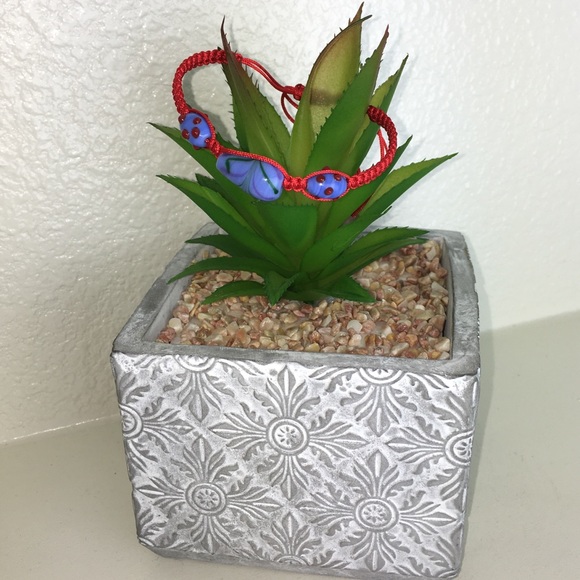 Handmade Chinese Knotting Bracelet W/ Glass Beads - Picture 2 of 8